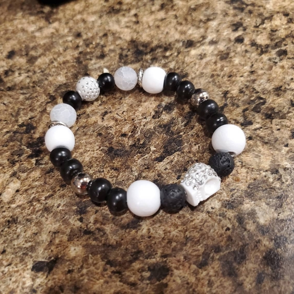 🔥HUGE SALE Handmade black and white Diamond skull multi stone Bracelet